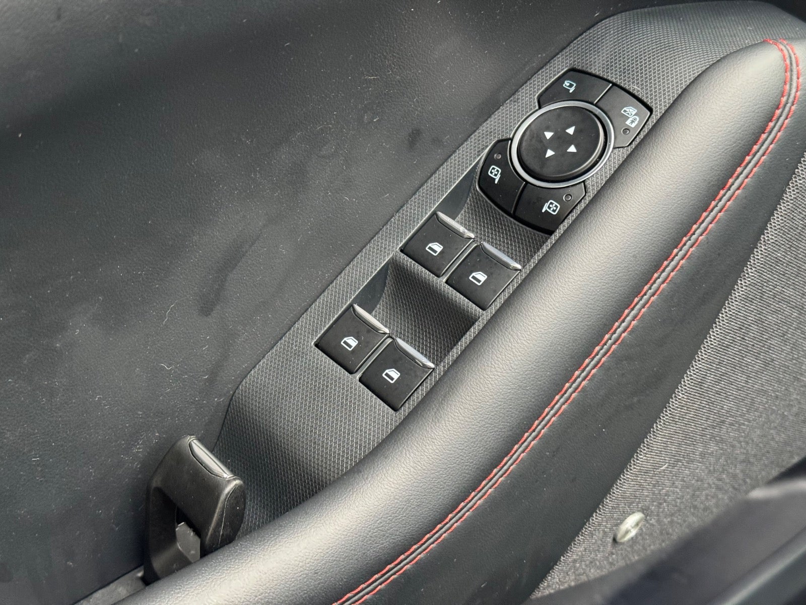 Billede af Ford Mustang Mach-E 98 Premium Extended Range