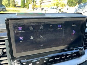 Kia XCeed PHEV Upgrade Intro DCT