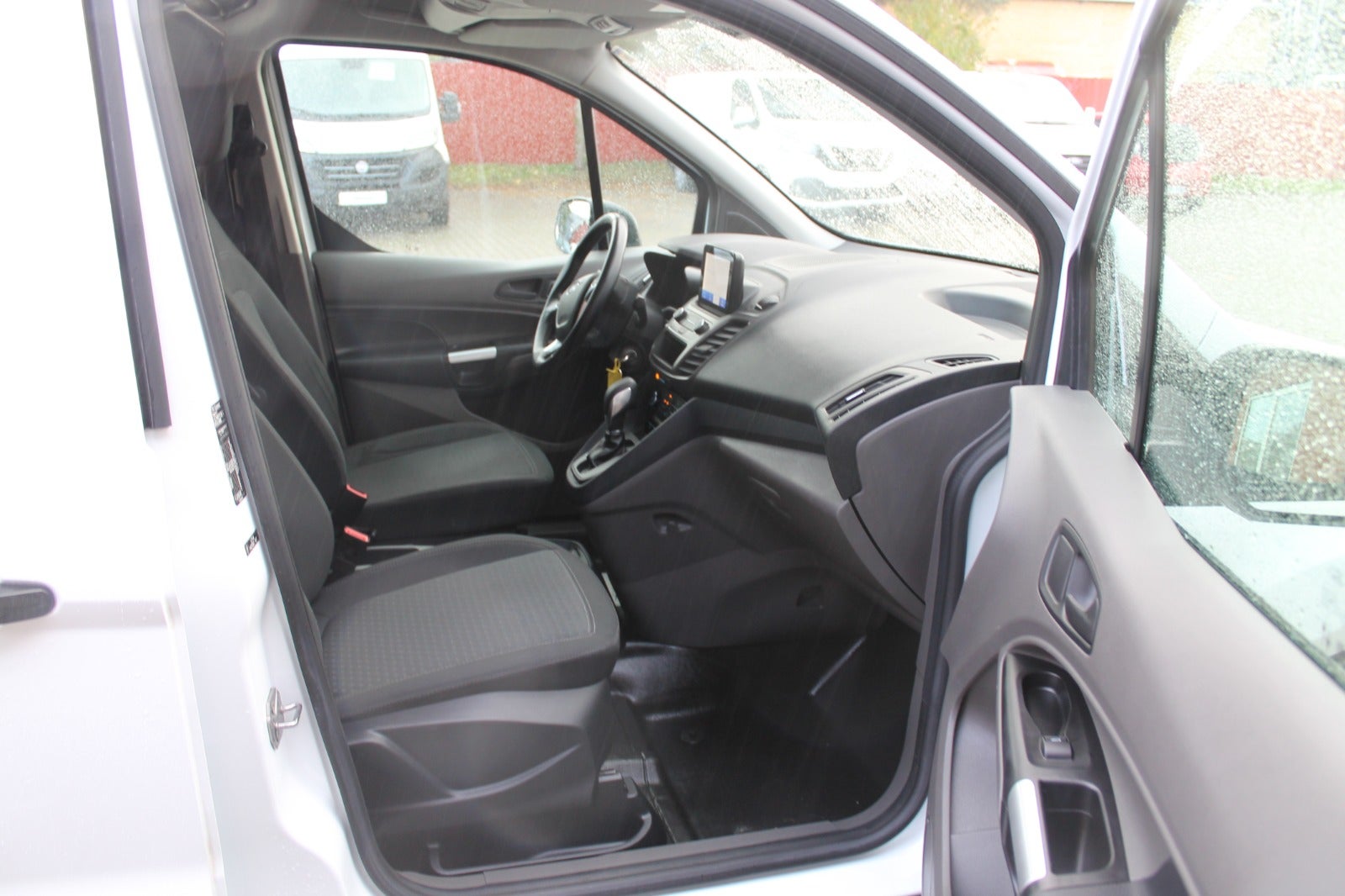 Ford Transit Connect EcoBlue Active aut. lang