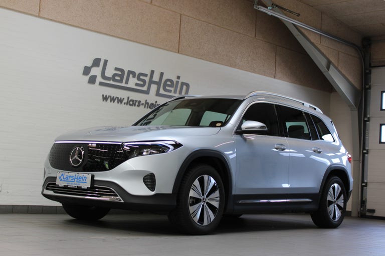 Mercedes EQB250+ 