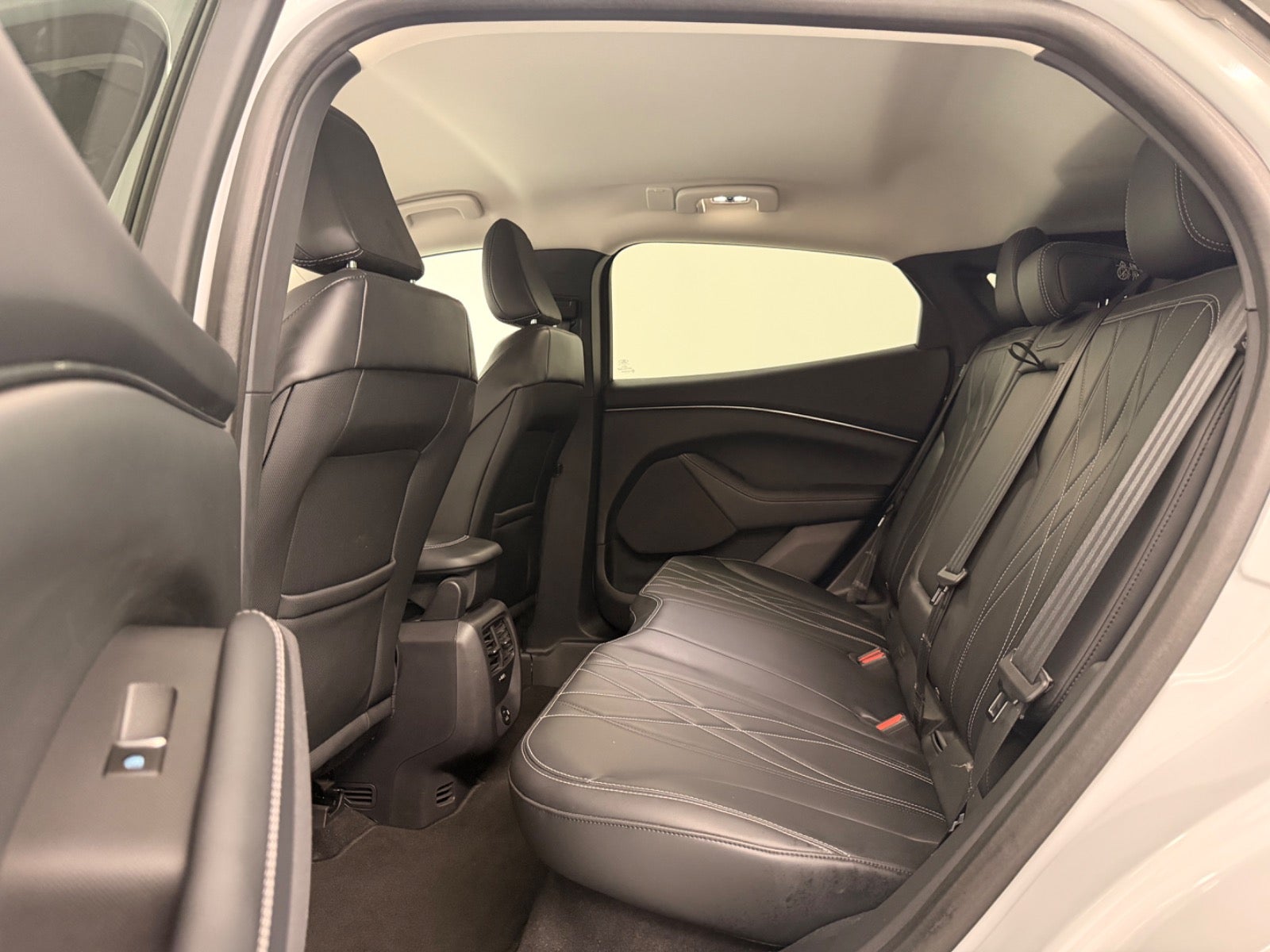 Billede af Ford Mustang Mach-E 68 Standard Range