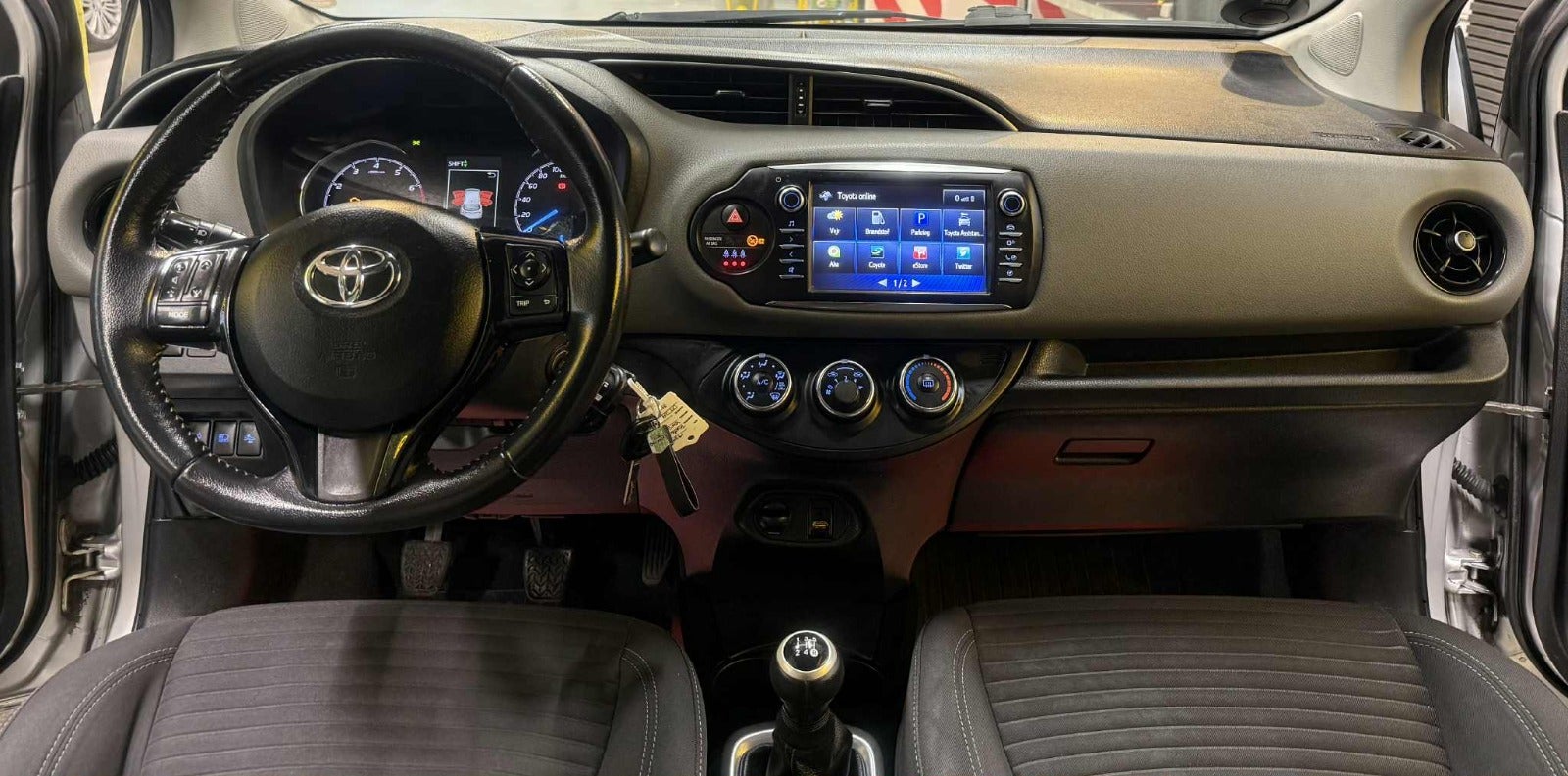 Billede af Toyota Yaris 1,0 VVT-i T1