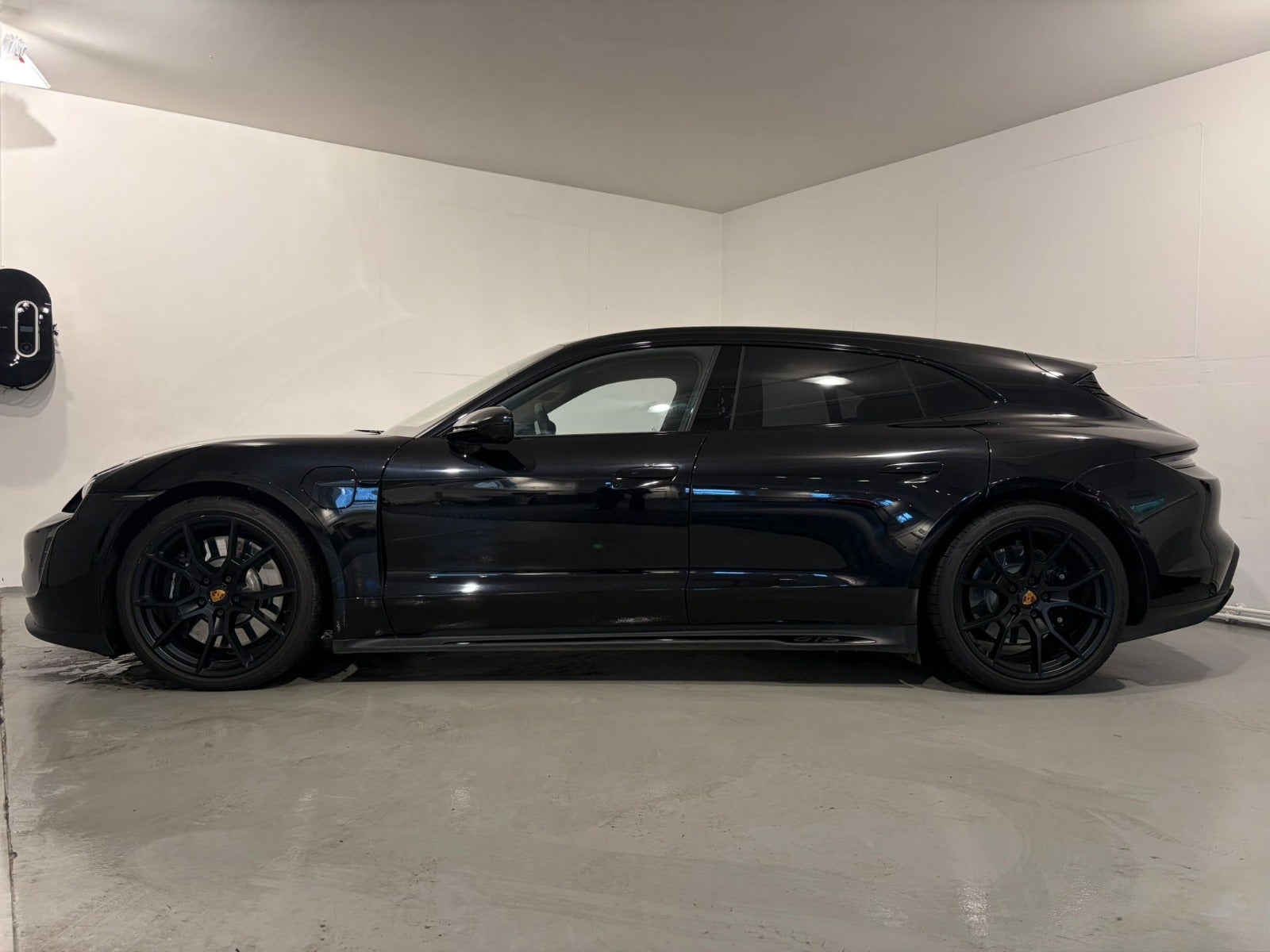 Porsche – Taycan GTS