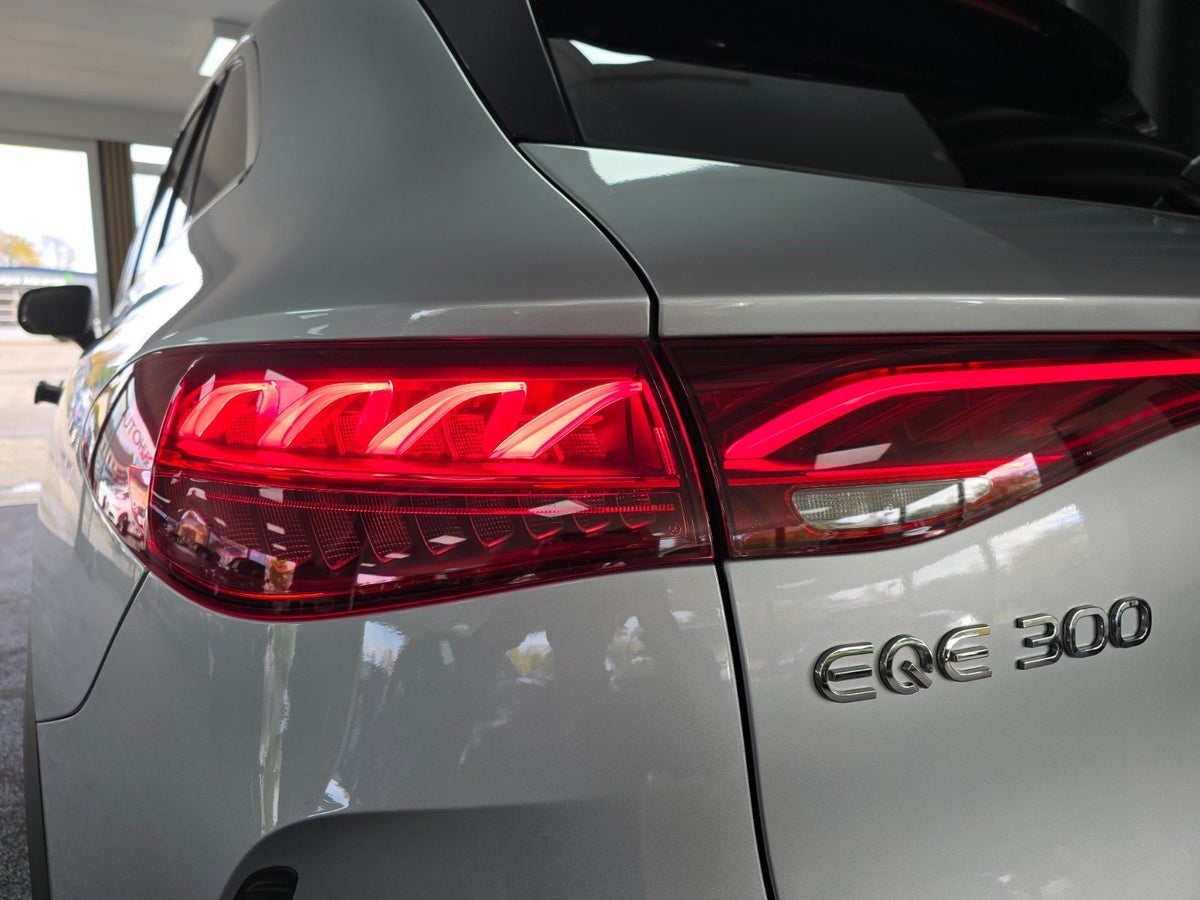 Mercedes EQE300 SUV Electric Art Advance Plus