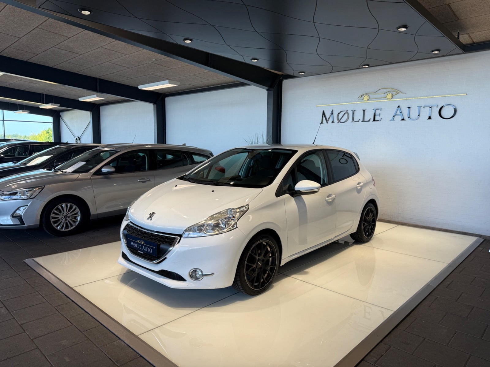 Billede af Peugeot 208 1,6 e-HDi 92 Active