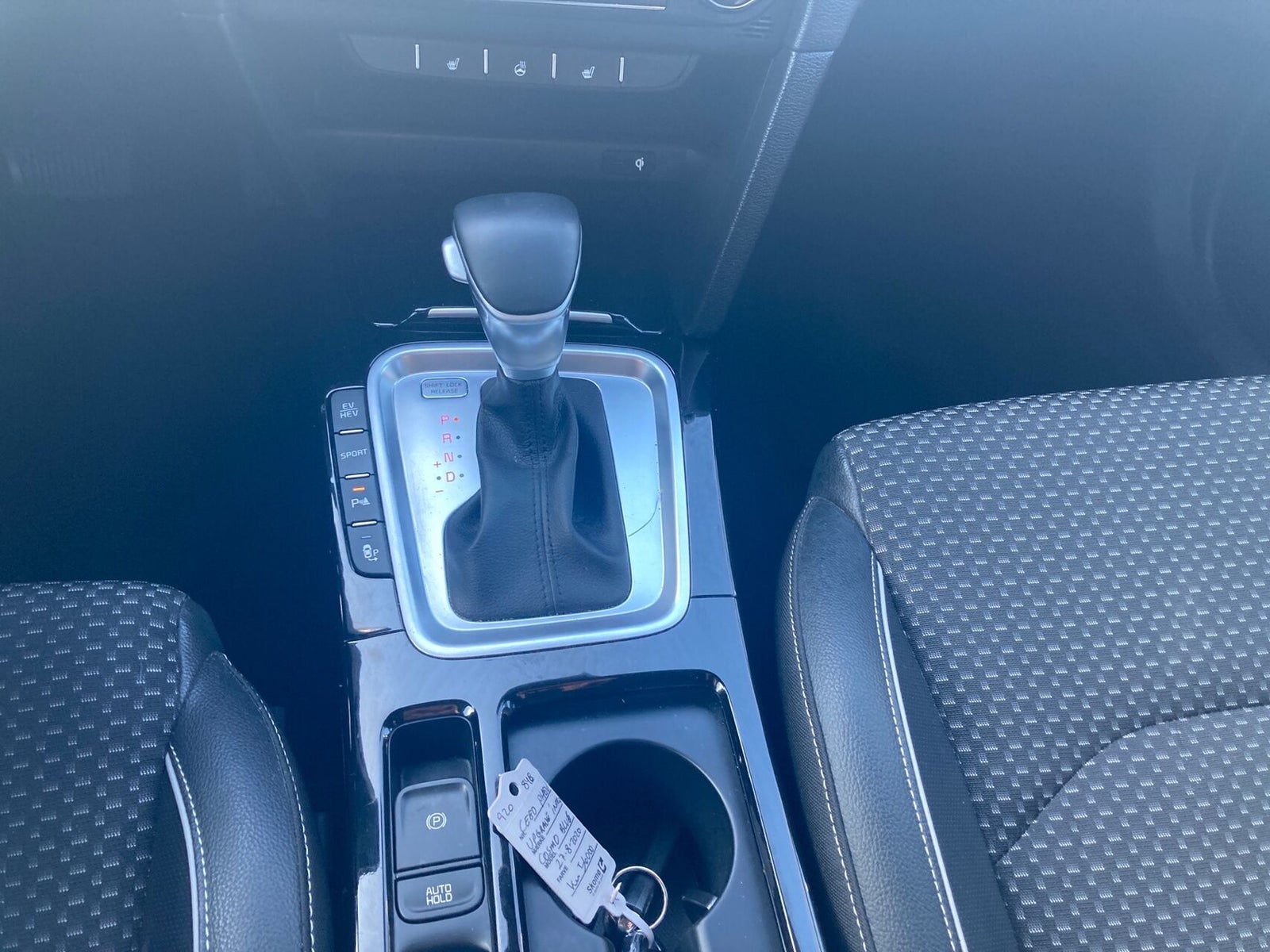 Kia Ceed PHEV Upgrade Intro SW DCT