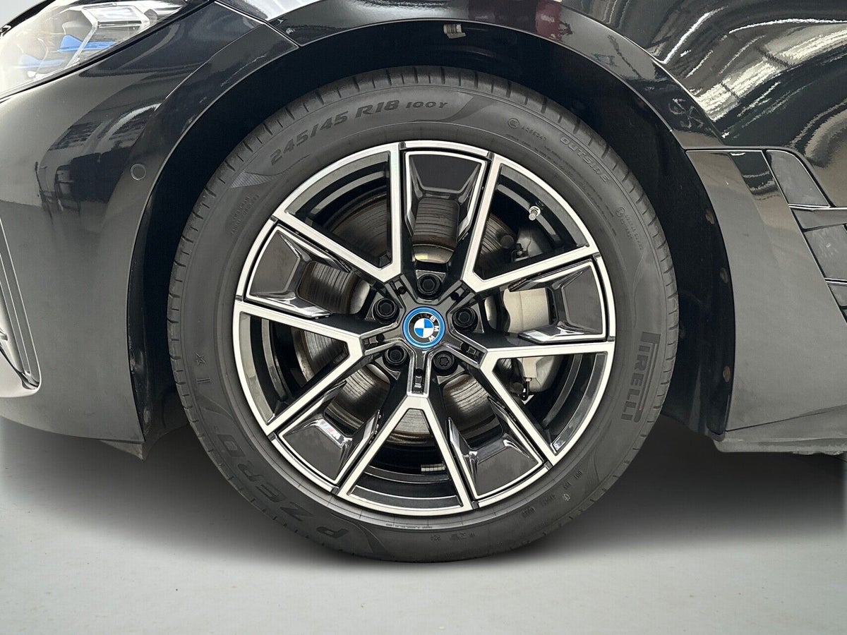 BMW i4 eDrive40 M-Sport billede 8