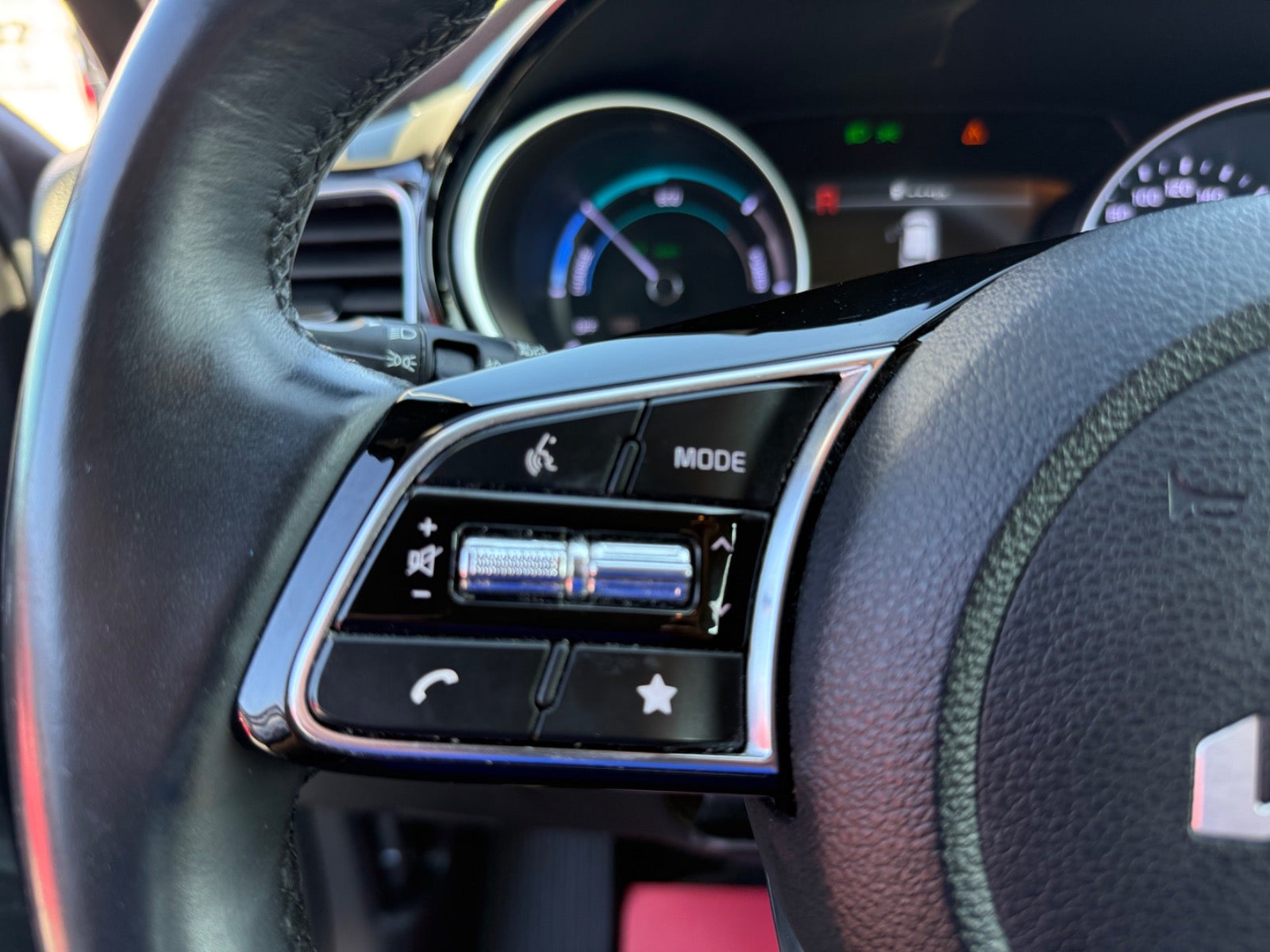 Billede af Kia Ceed 1,6 PHEV Prestige SW DCT