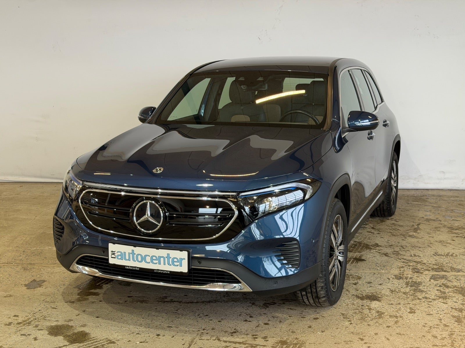 Mercedes EQB250+ Electric Art 7prs