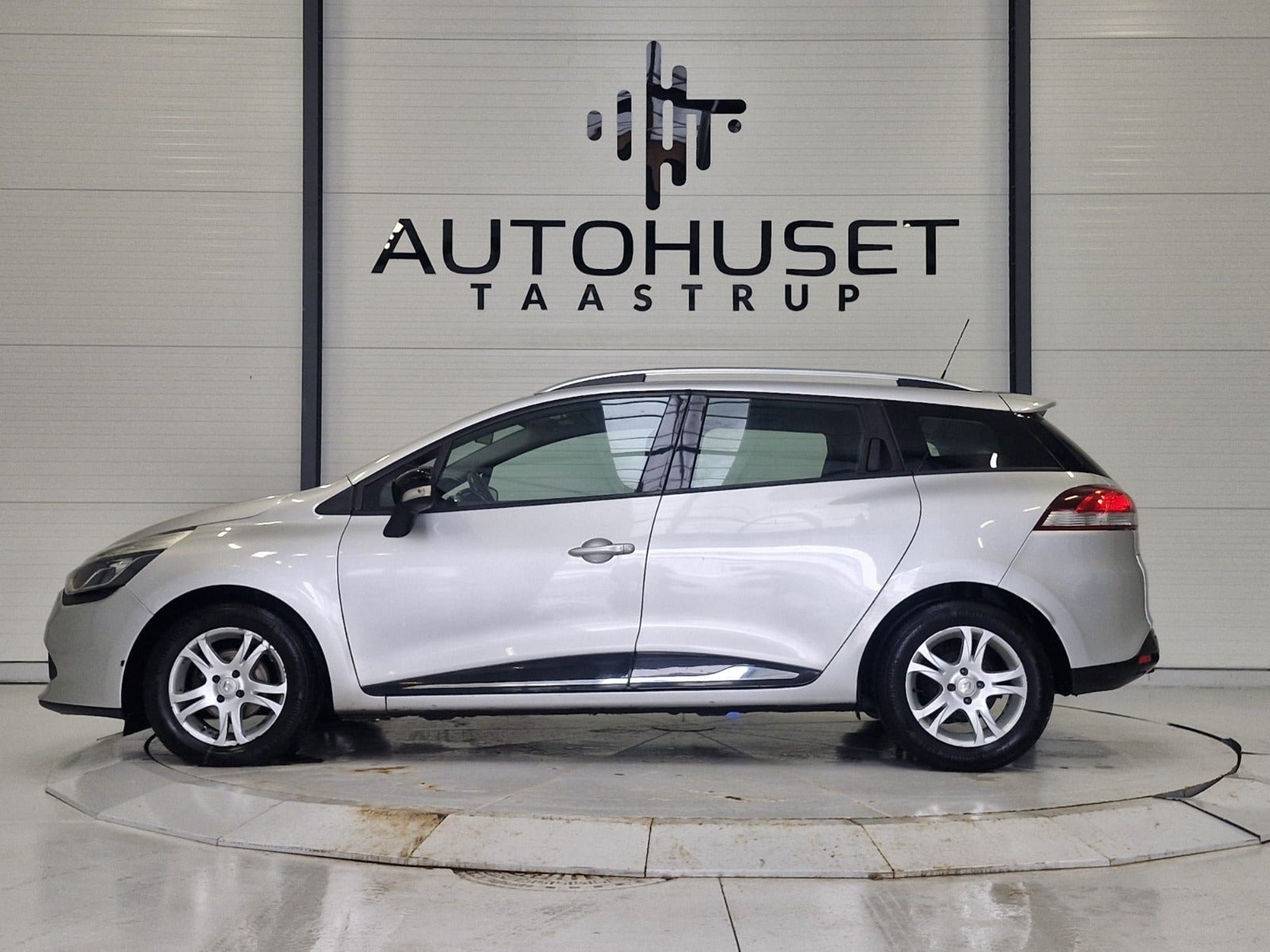 Billede af Renault Clio IV 1,5 dCi 75 Limited Sport Tourer