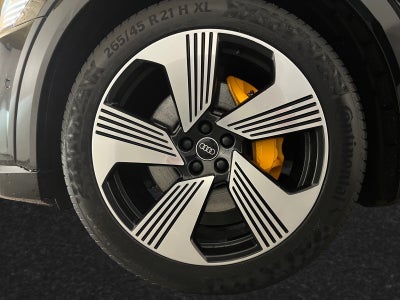 Audi e-tron S-line Sportback quattro Van