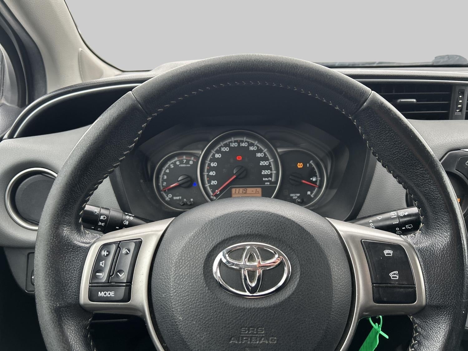 Billede af Toyota Yaris 1,0 VVT-i T1