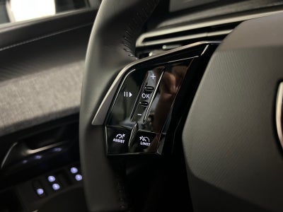 Peugeot e-5008 Allure Van