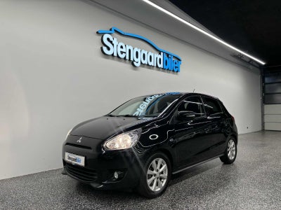 Mitsubishi Space Star 1,2 Black & White CVT 5d