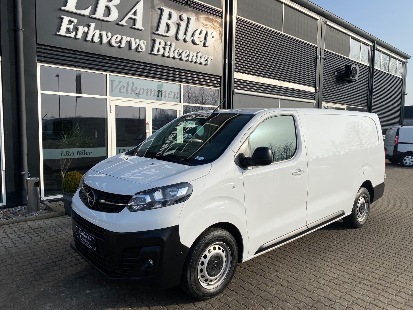 Opel Vivaro D 145 Enjoy+ L3V2 aut.