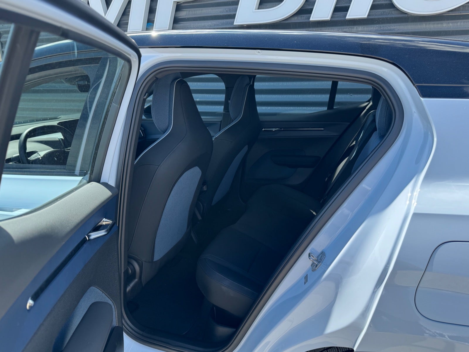 Billede af Volvo EX30 Twin Performance Plus