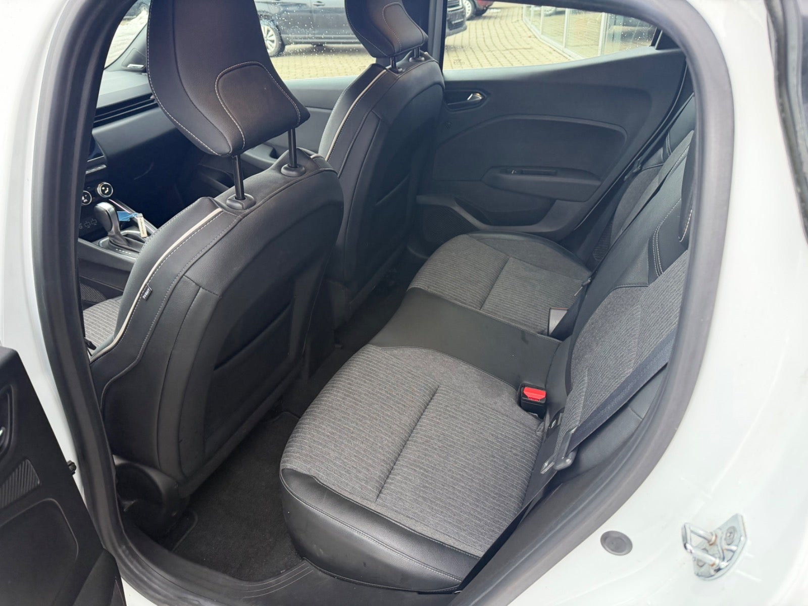 Billede af Renault Clio V 1,6 E-Tech Intens