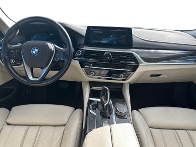 BMW 530e Luxury Line xDrive aut. billede 3