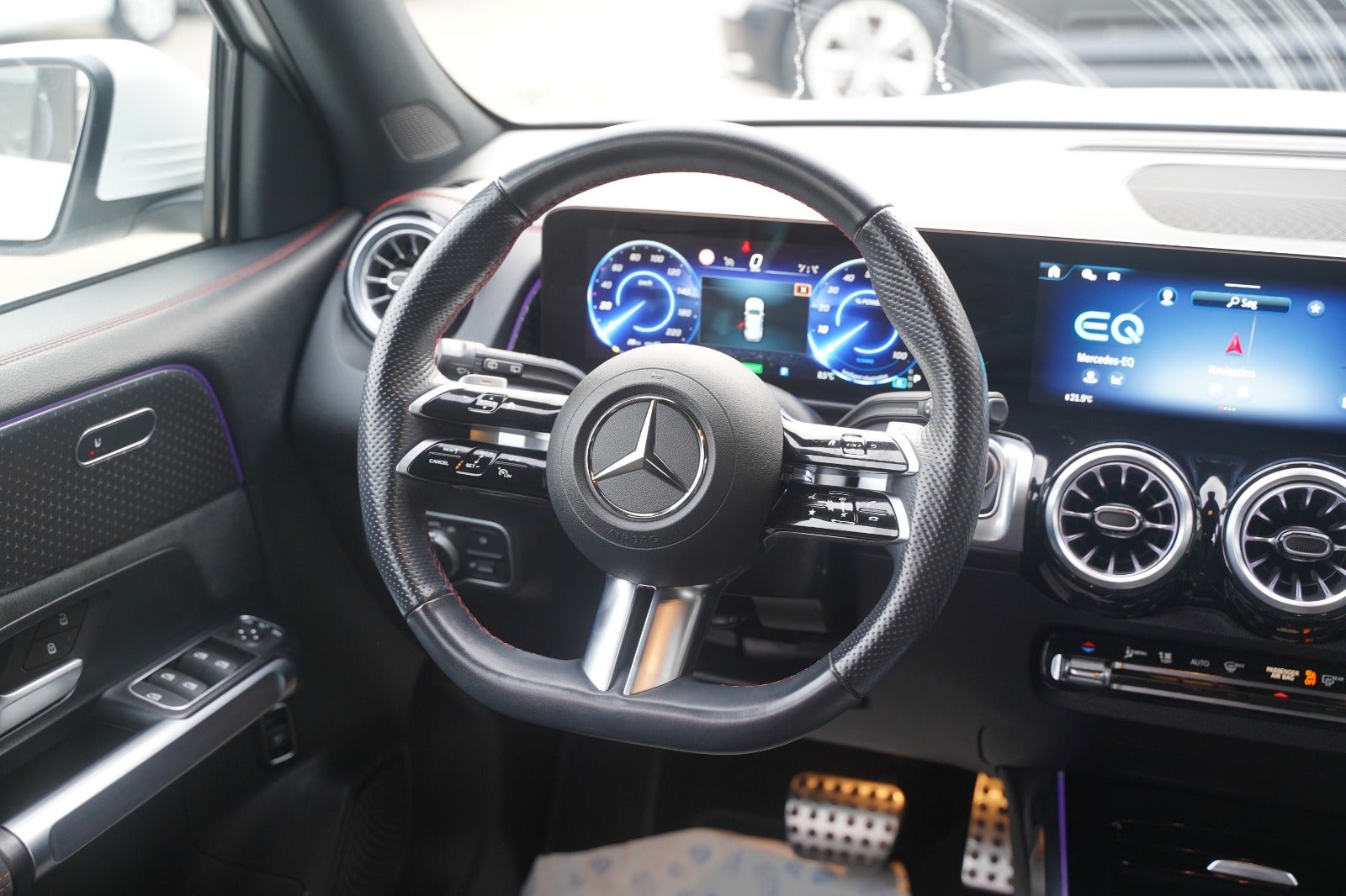 Billede af Mercedes EQB250+  AMG Line