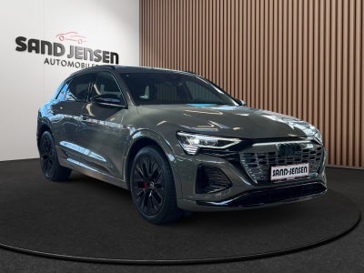 Audi Q8 e-tron S-line quattro Van