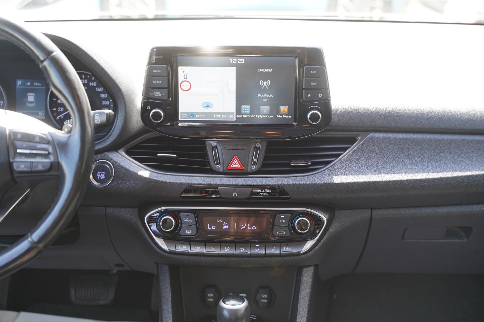 Billede af Hyundai i30 1,4 T-GDi Premium stc. DCT