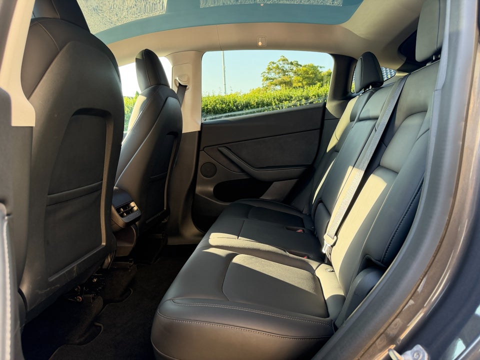 Tesla Model Y Long Range AWD — billede 12