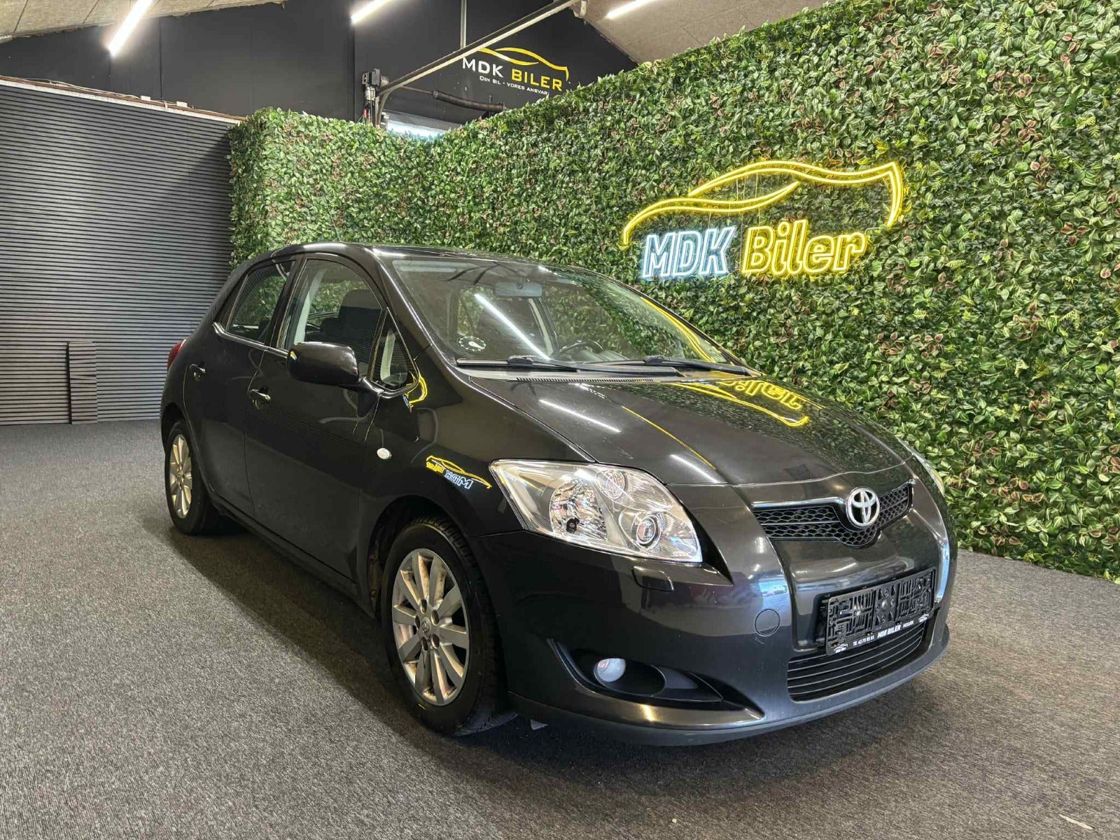Billede af Toyota Auris 2,0 D-4D Luna