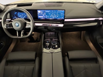 BMW i5 eDrive40 Touring Fully Charged M-Sport