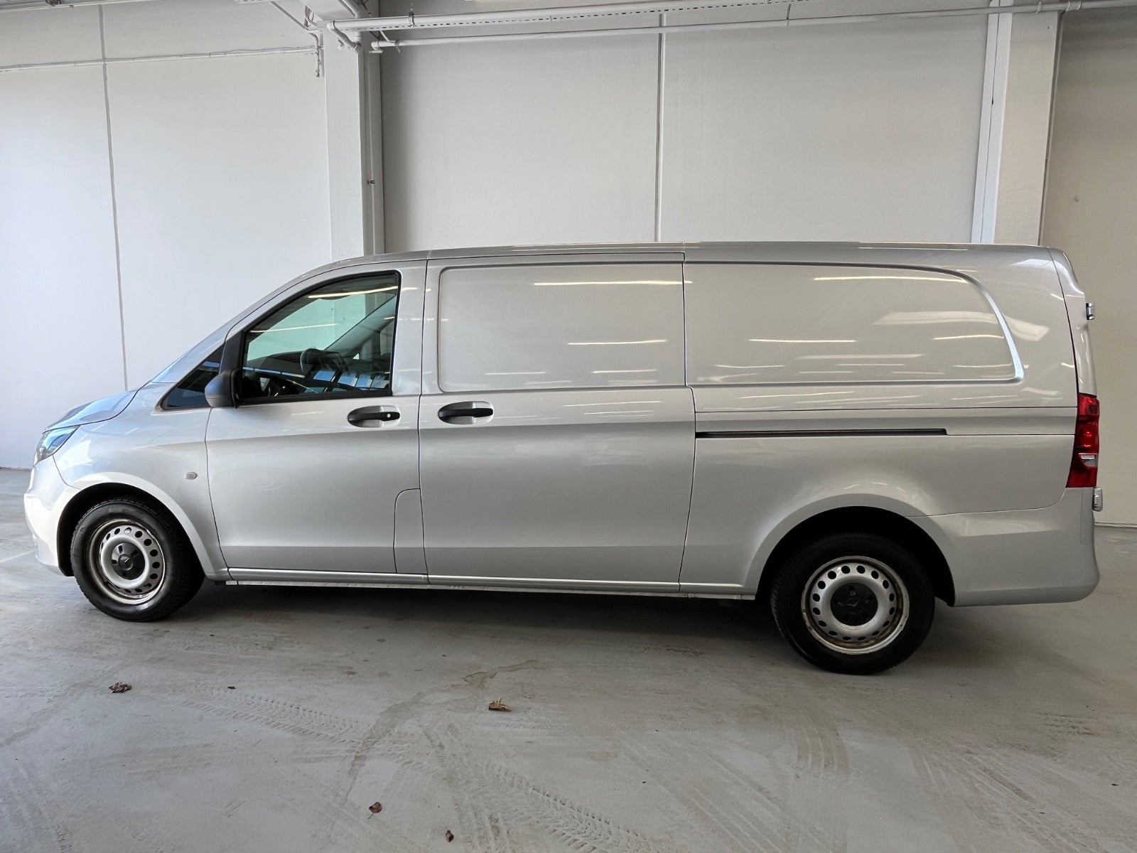 Billede af Mercedes Vito 114 2,0 CDi Kassevogn aut. XL RWD