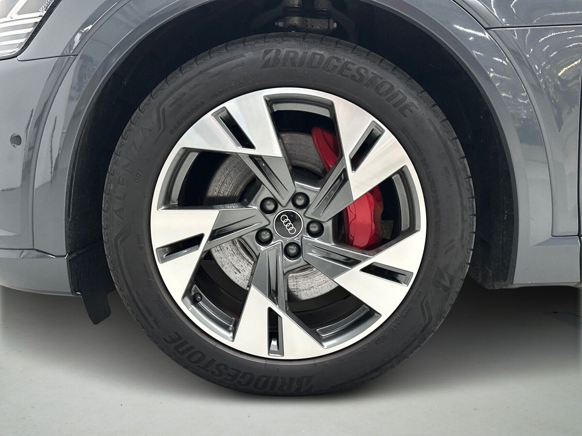 Audi Q8 e-tron S-line quattro billede 9