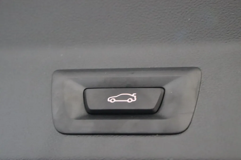 BMW iX3 Charged M-Sport