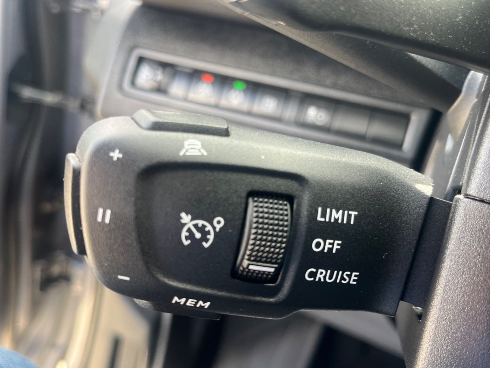 Billede af Peugeot 3008 1,6 Hybrid Allure Pack EAT8