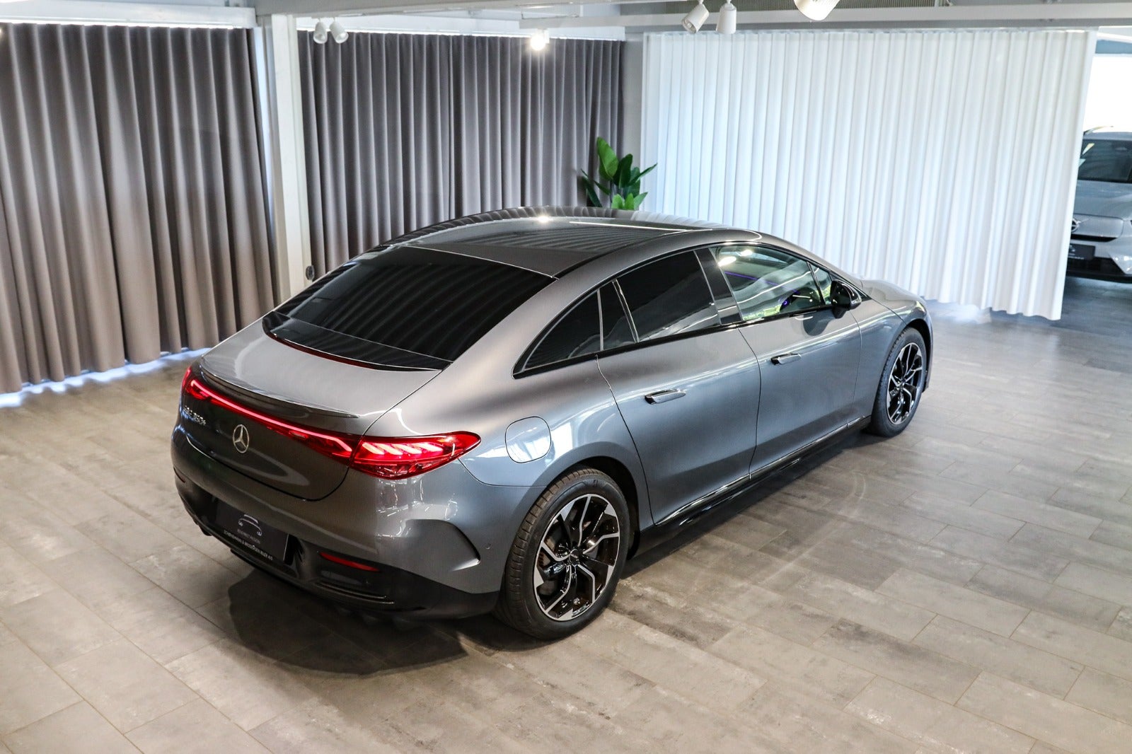 Billede af Mercedes EQE350+ AMG Edition