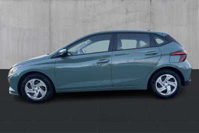 Hyundai i20 MPi Essential - 1