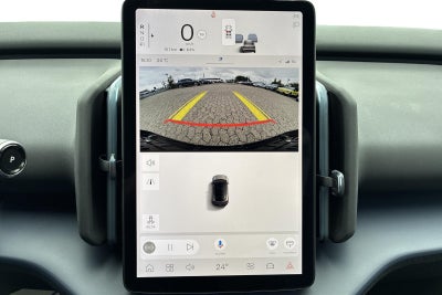 Volvo EX30 Extended Range Core