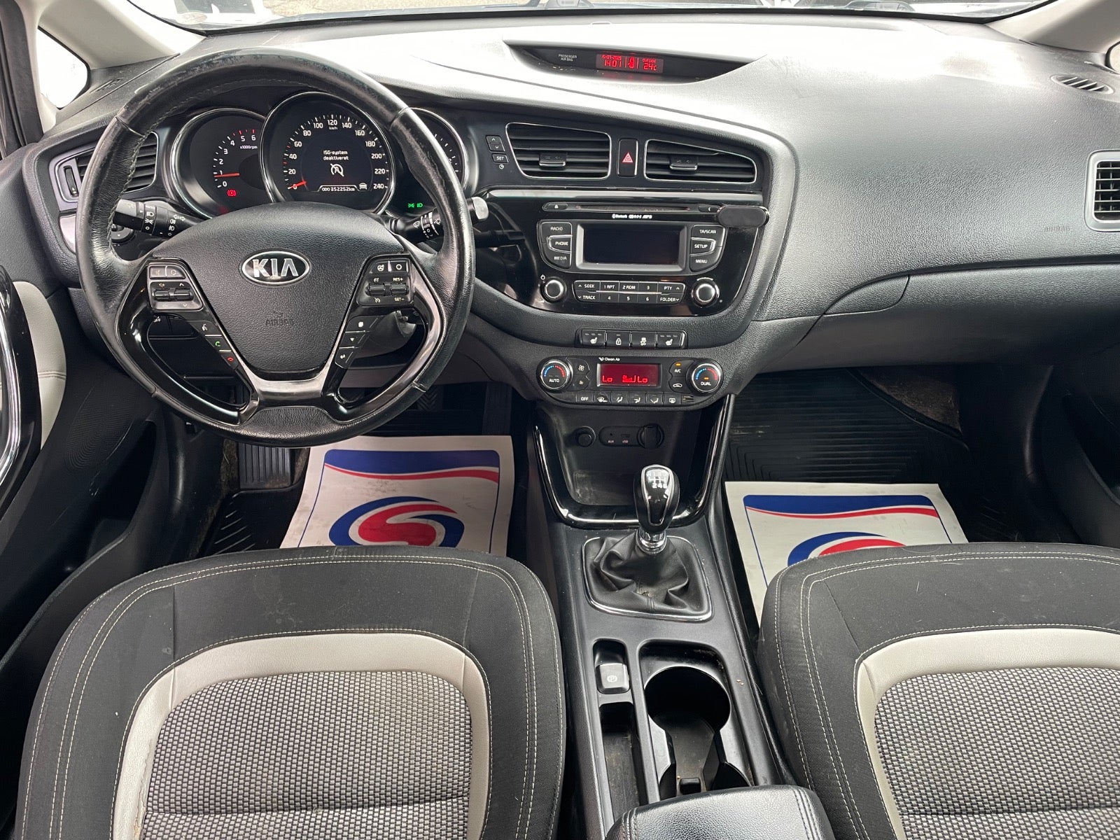 Billede af Kia Ceed 1,6 CRDi 128 Premium SW