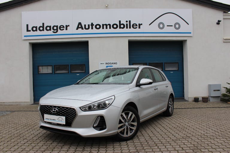 Hyundai i30 T-GDi Trend DCT