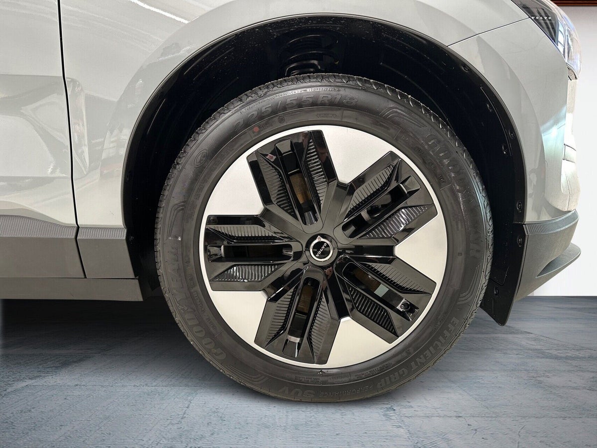 Volvo EX30 Extended Range Core billede 9