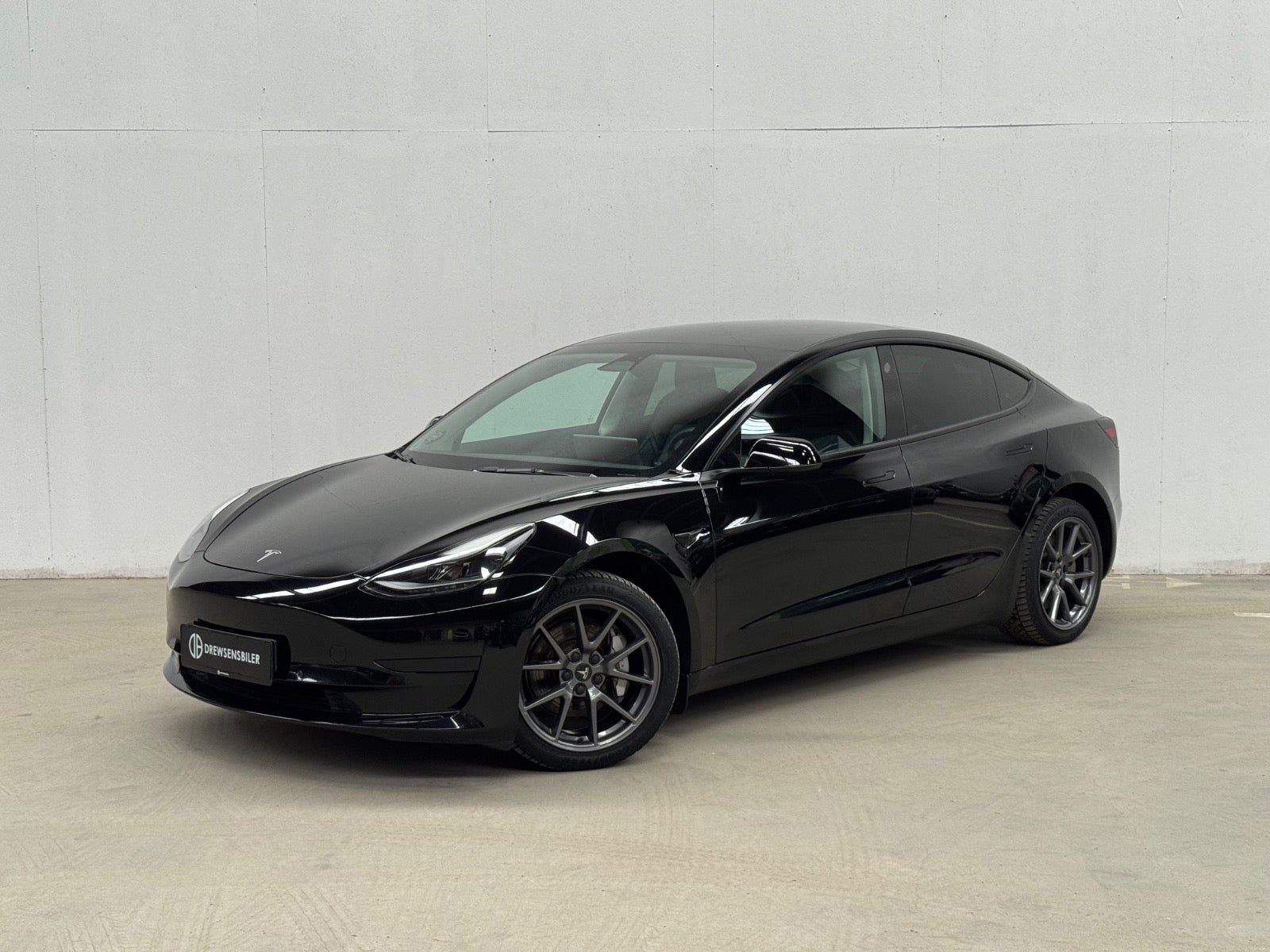 Tesla Model 3 RWD A