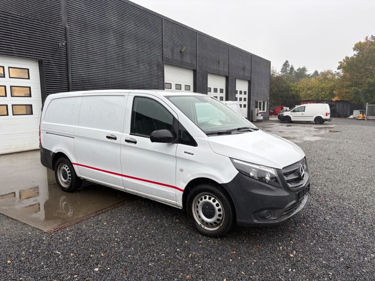 Mercedes eVito 111 L