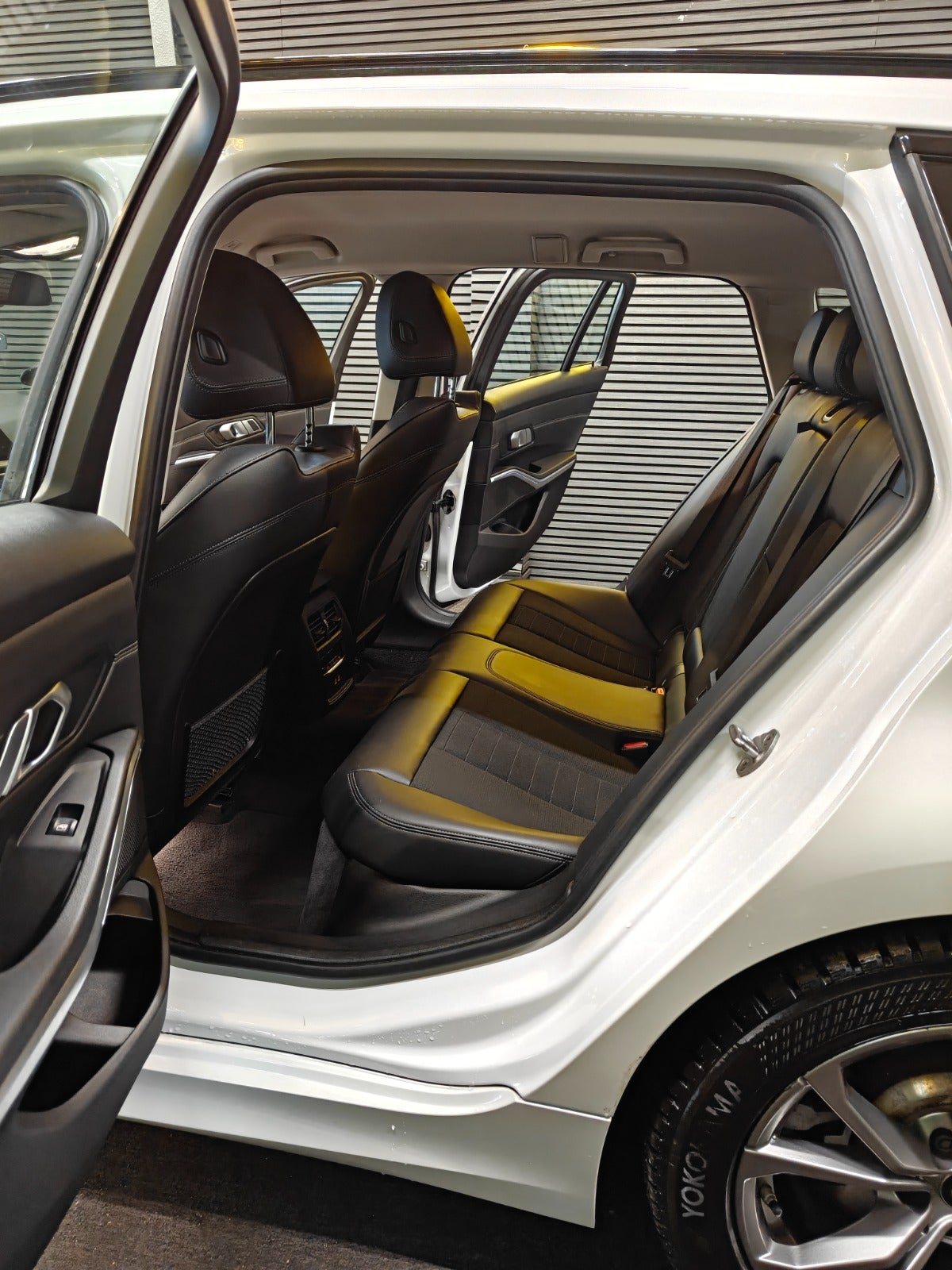 Billede af BMW 330e 2,0 Touring Sport Line aut.