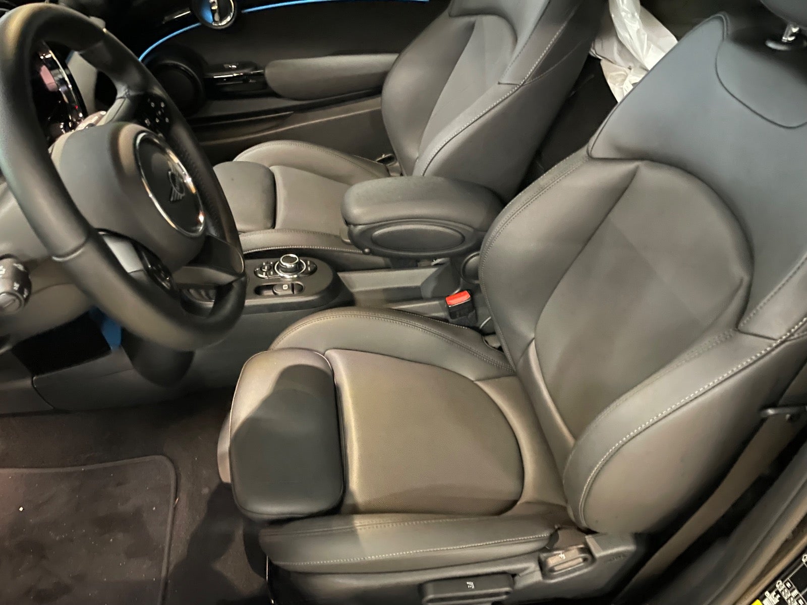 MINI Cooper SE Classic Trim