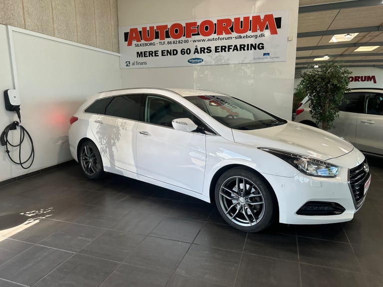 Hyundai i40 CRDi 141 Premium+ CW DCT