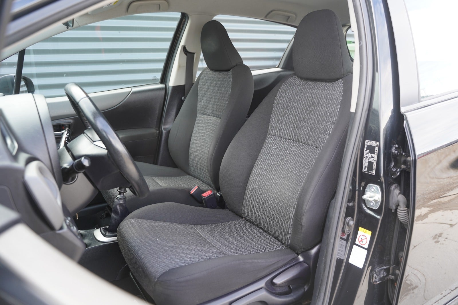 Billede af Toyota Yaris 1,3 VVT-i T2
