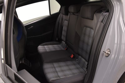 VW Golf VIII eHybrid DSG