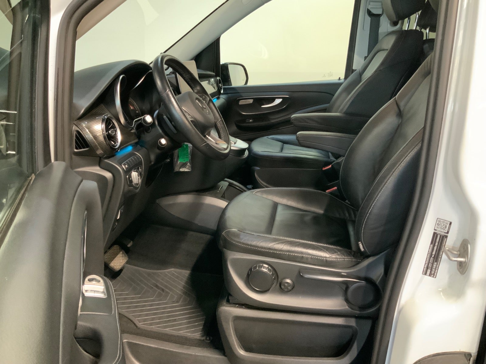 Mercedes-Benz EQV 300