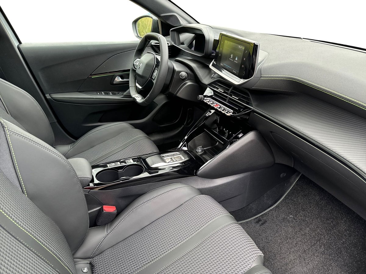 Peugeot e-208 GT Sky billede 10