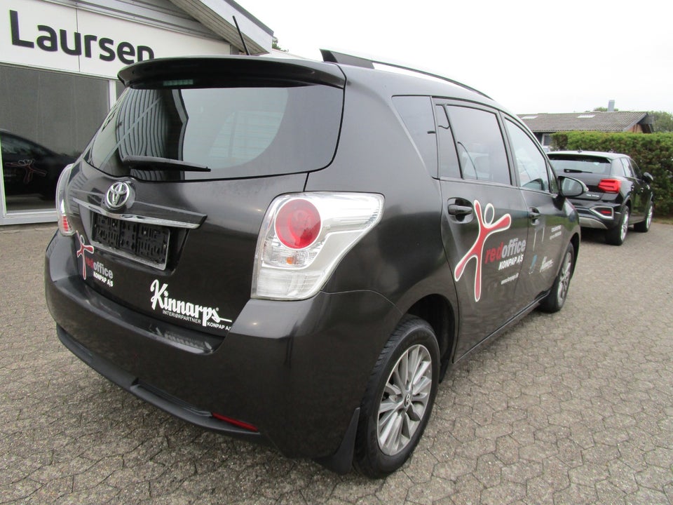 Toyota Sportsvan, Billede 5