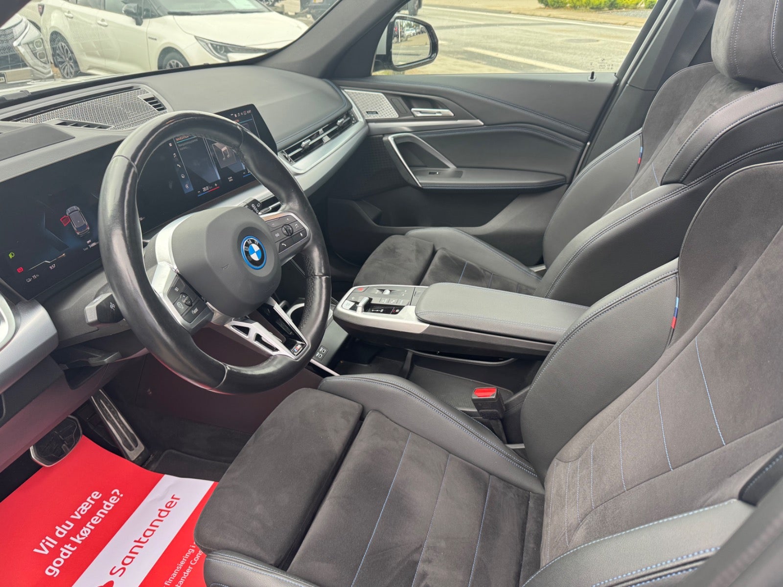 BMW iX1 xDrive30 M-Sport