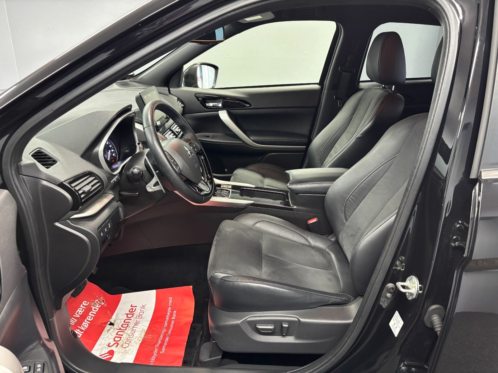 Billede af Mitsubishi Eclipse Cross 2,4 PHEV Sport Tech CVT 4WD